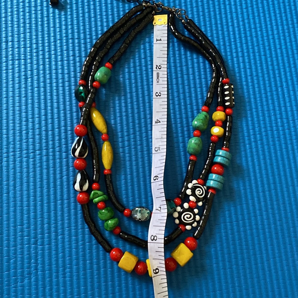 Colorful and black Beaded triple Necklace - Picture 3 of 17